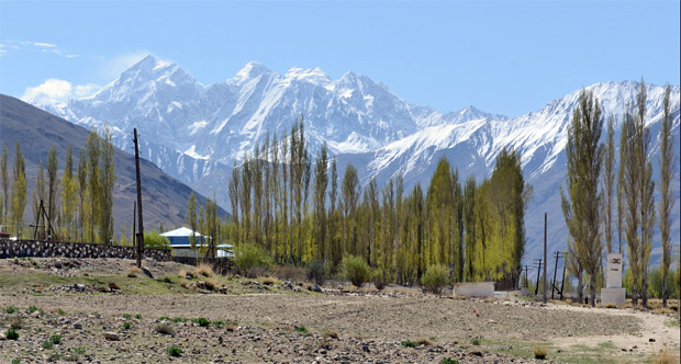 Памирский трак, панорама Гиндукуша